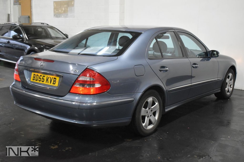 Used Mercedes-Benz E Class 2005 for sale - 77171577: Photo 6