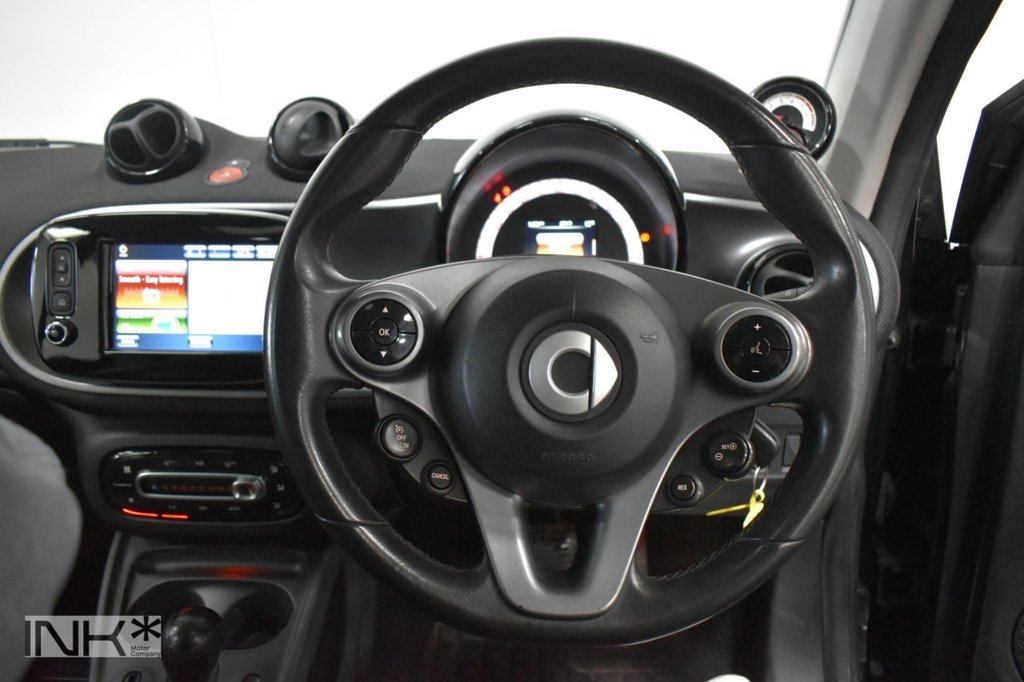 Used smart fortwo 2015 for sale - 78124206: Photo 14