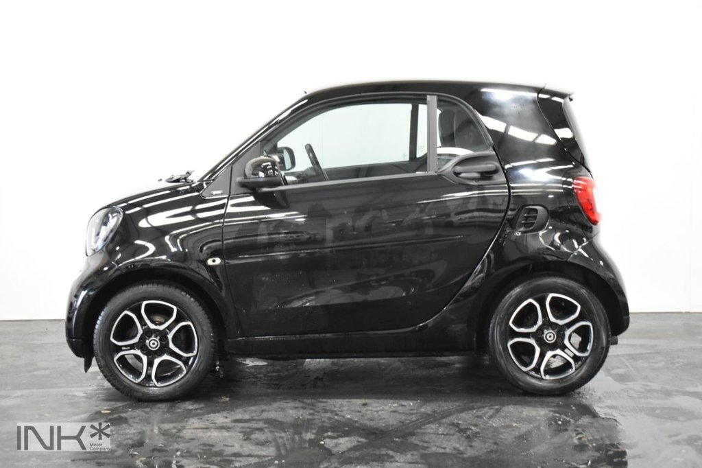 Used smart fortwo 2015 for sale - 78124206: Photo 2