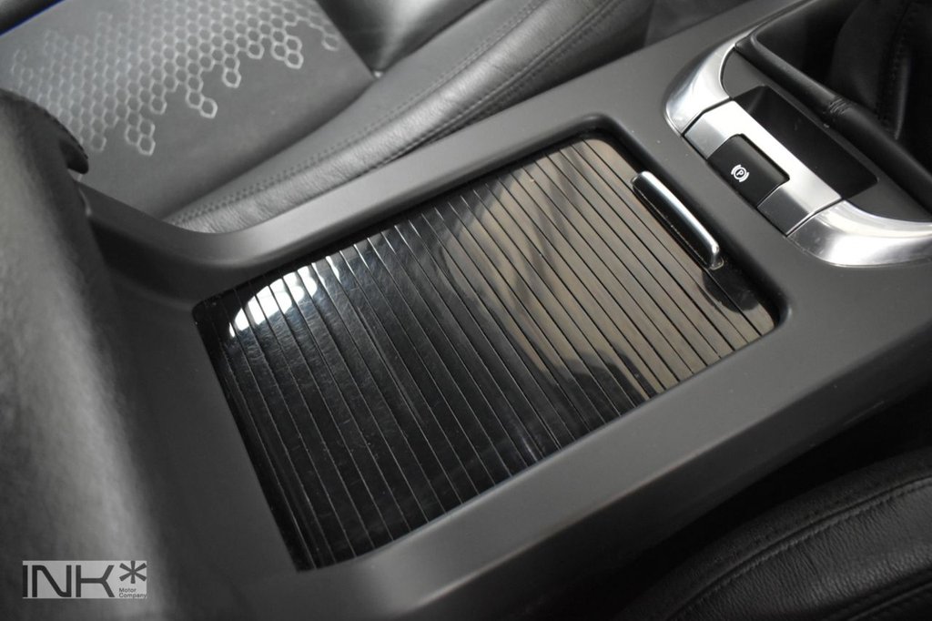 Used Land Rover Discovery Sport 2017 for sale - 78068915: Photo 32