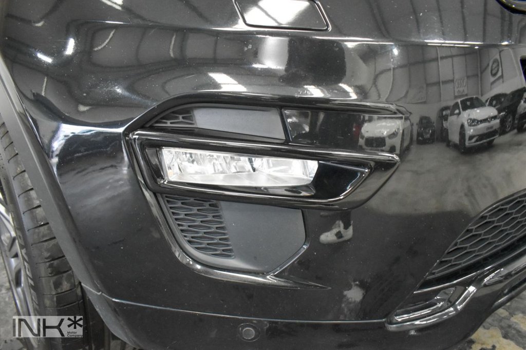 Used Land Rover Discovery Sport 2017 for sale - 78068915: Photo 39