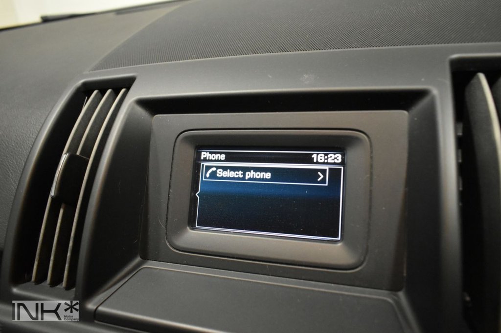 Used Land Rover Freelander 2012 for sale - 77133805: Photo 26