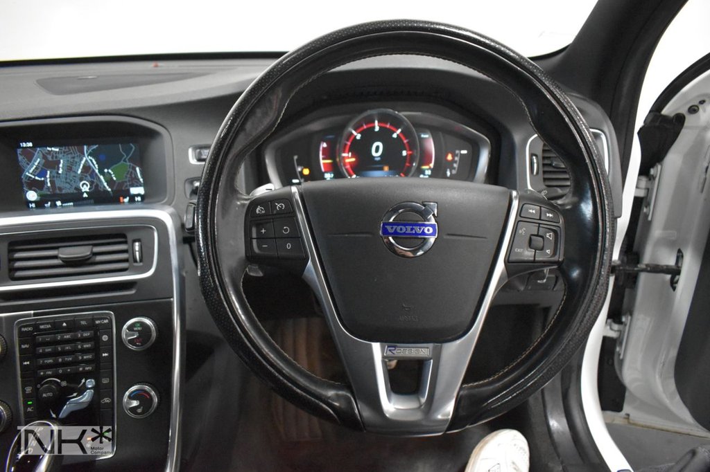 Used Volvo S60 2015 for sale - 76582388: Photo 19