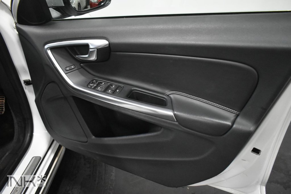 Used Volvo S60 2015 for sale - 76582388: Photo 34