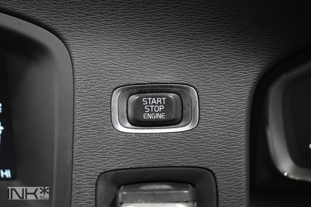 Used Volvo S60 2015 for sale - 76582388: Photo 41