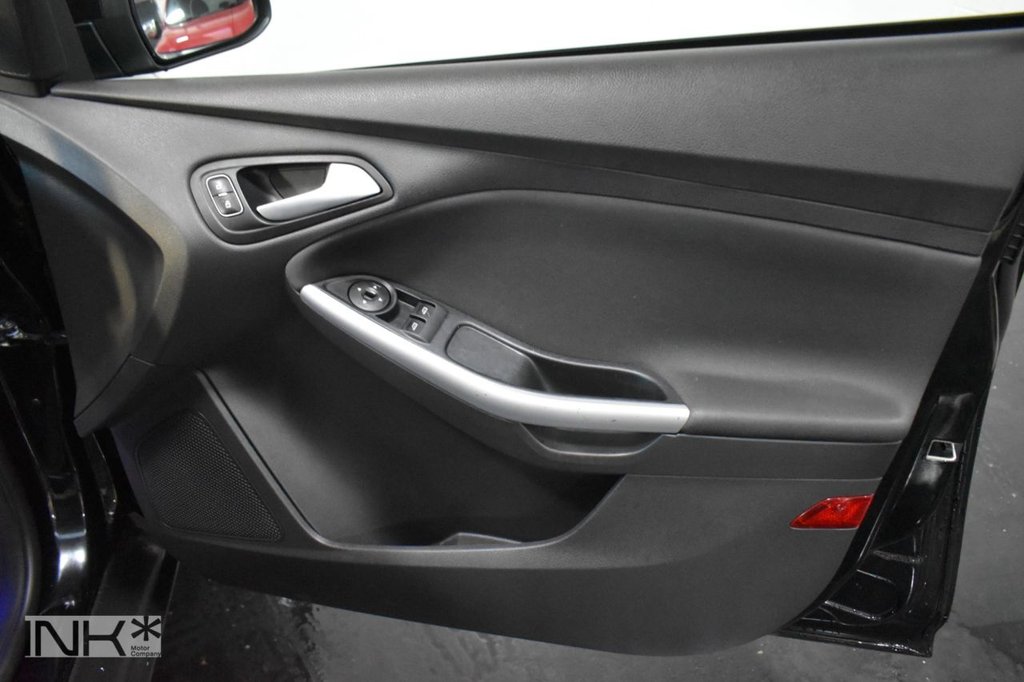 Used Ford Focus 2017 for sale - 76923458: Photo 34