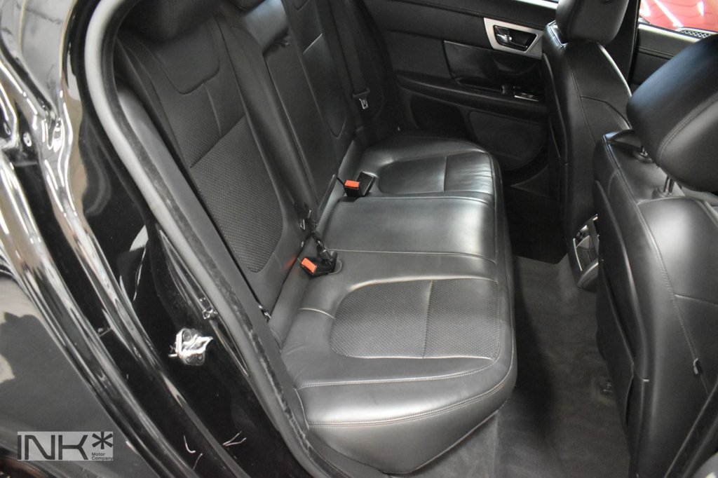 Used Jaguar XF 2014 for sale - 76631984: Photo 15