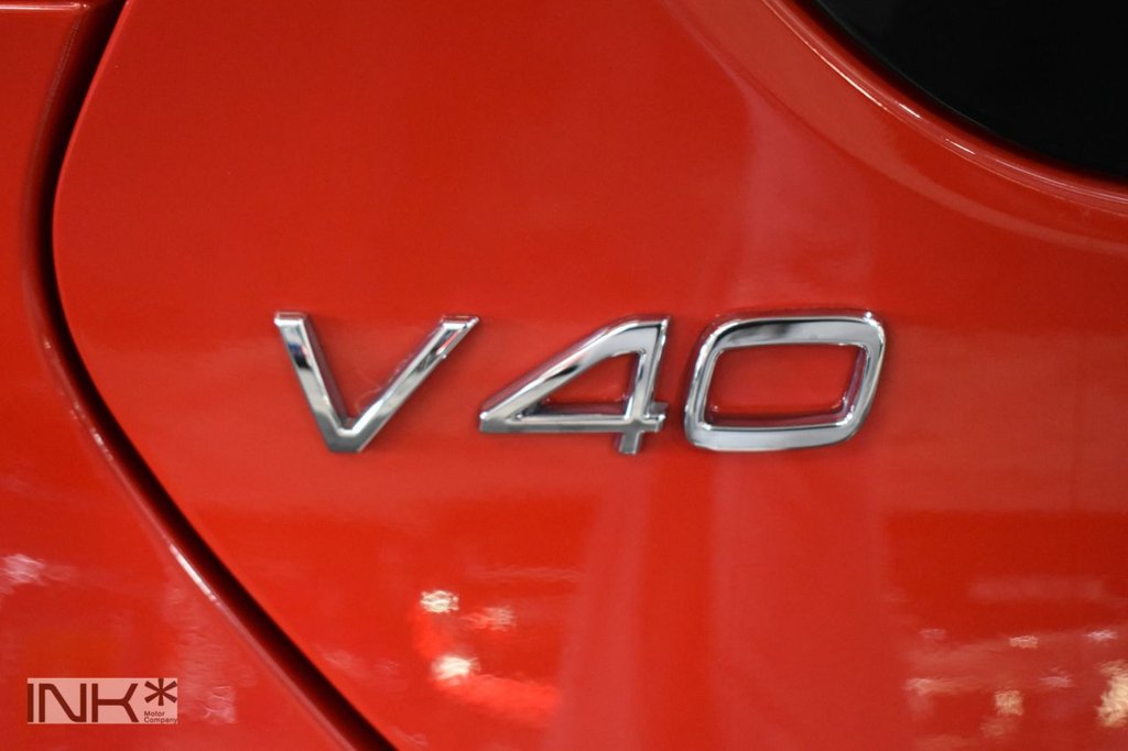 Used Volvo V40 2016 for sale - 76923469: Photo 31