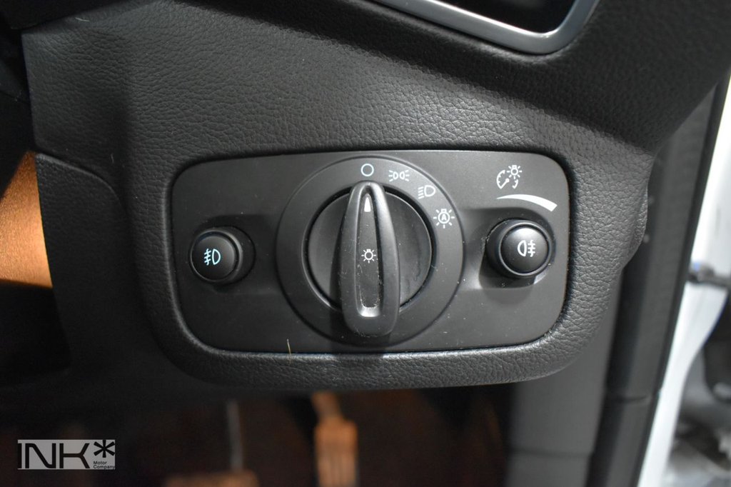 Used Ford Kuga 2014 for sale - 76665758: Photo 27