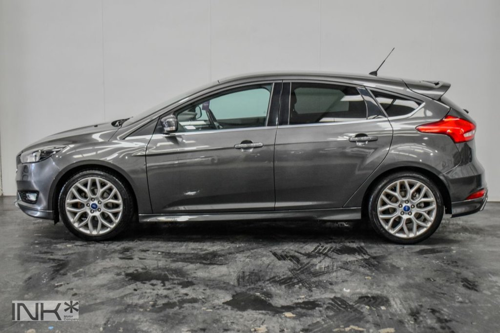 Used Ford Focus 2016 for sale - 78069411: Photo 2