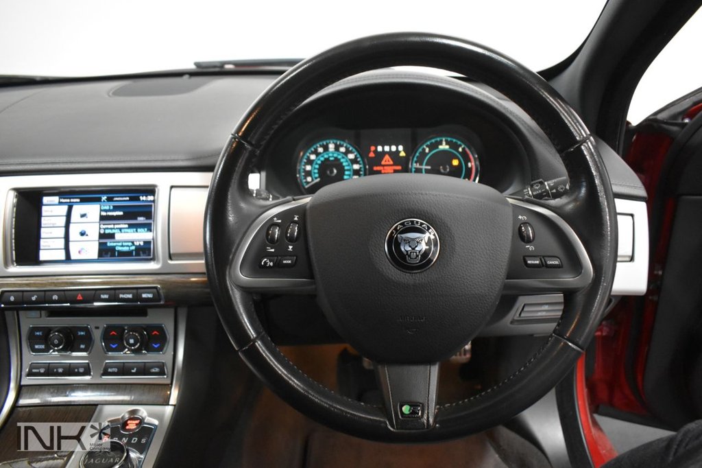 Used Jaguar XF 2015 for sale - 76417924: Photo 16