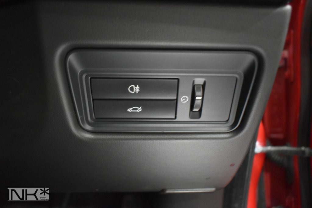 Used Jaguar XF 2015 for sale - 76417924: Photo 41