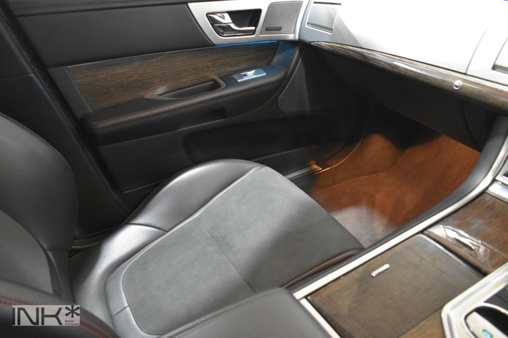 Used Jaguar XF 2015 for sale - 76417924: Photo 46