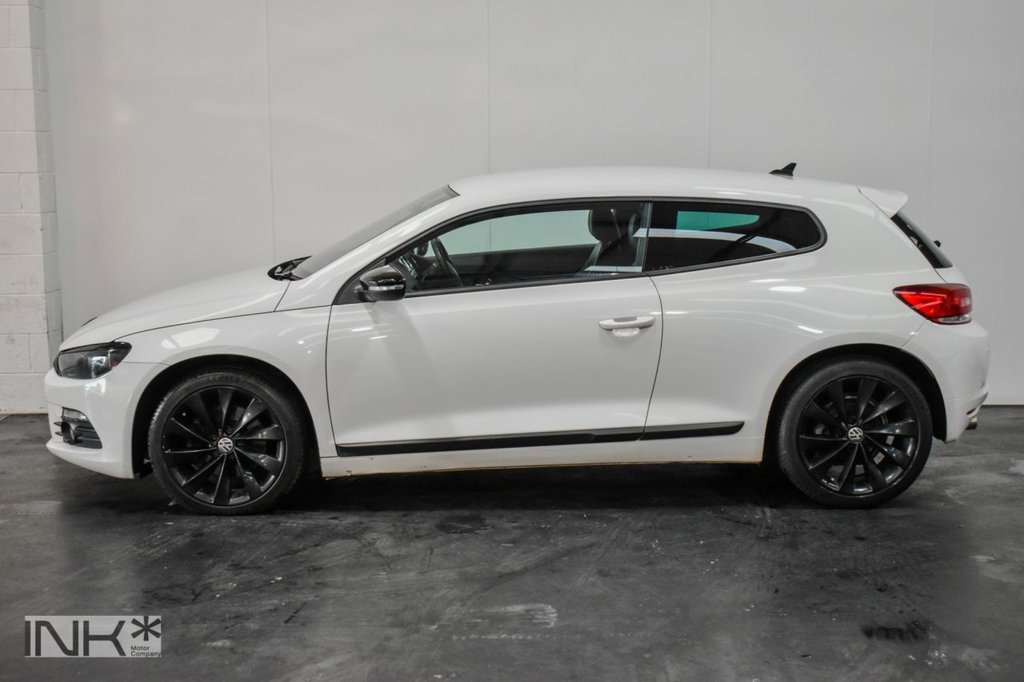 Used Volkswagen Scirocco 2014 for sale - 76523309: Photo 2