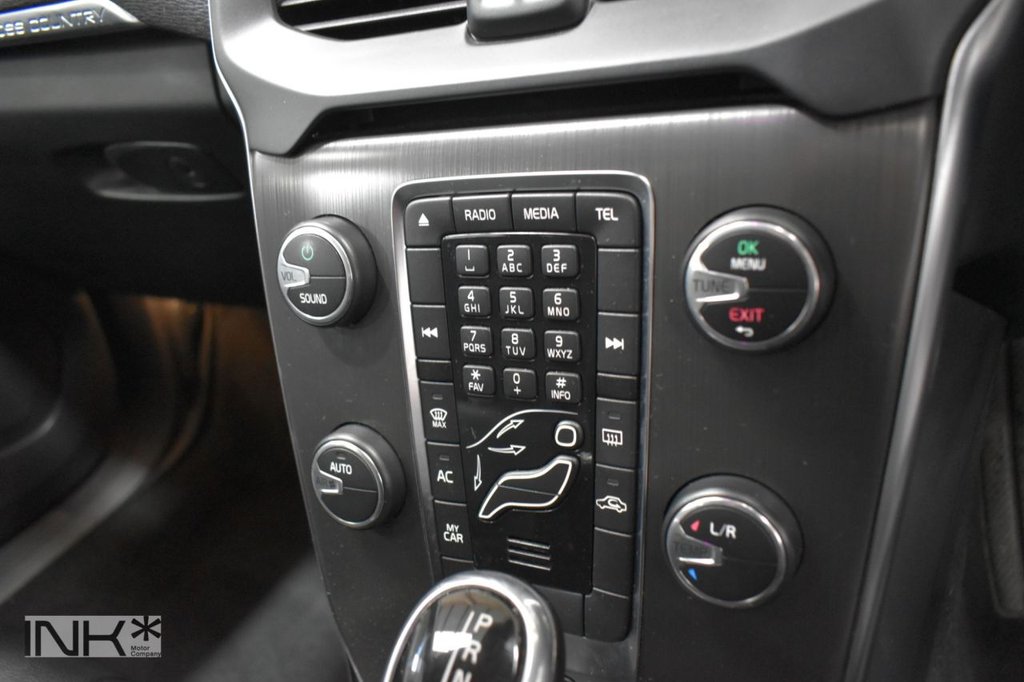 Used Volvo V40 2015 for sale - 77594199: Photo 20