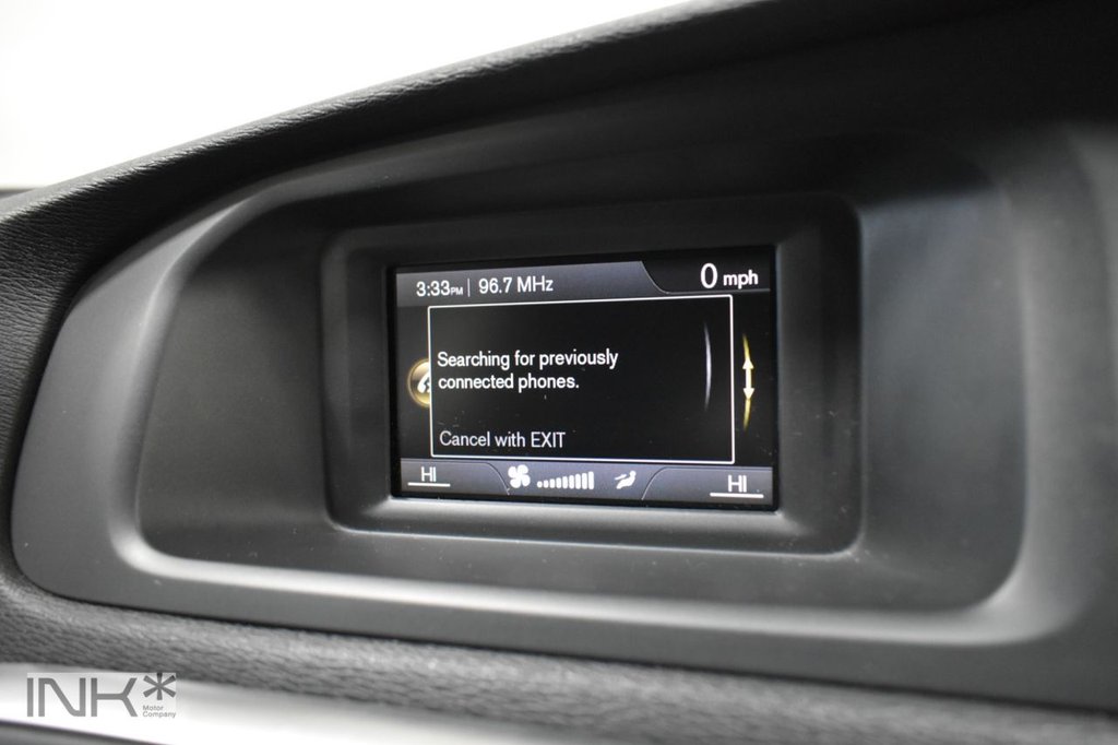 Used Volvo V40 2015 for sale - 77594199: Photo 23