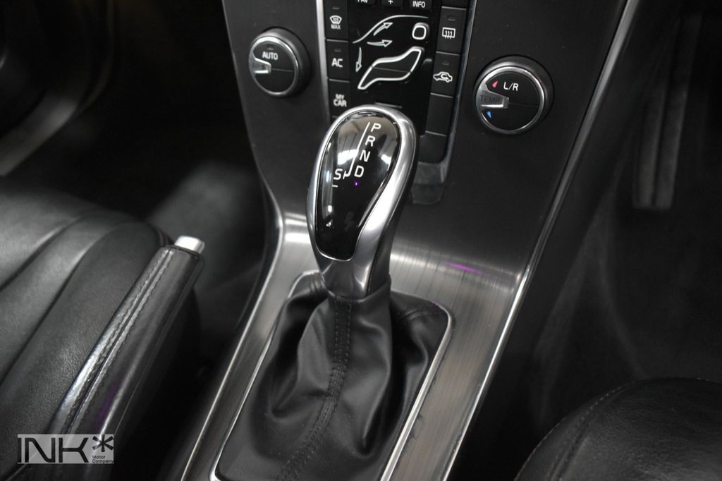 Used Volvo V40 2015 for sale - 77594199: Photo 27