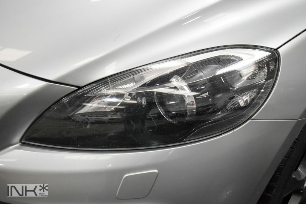 Used Volvo V40 2015 for sale - 77594199: Photo 29