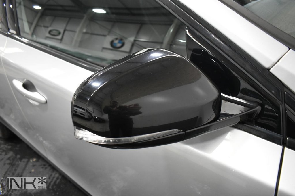 Used Volvo V40 2015 for sale - 77594199: Photo 35