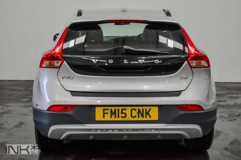 Used Volvo V40 2015 for sale - 77594199: Photo 7