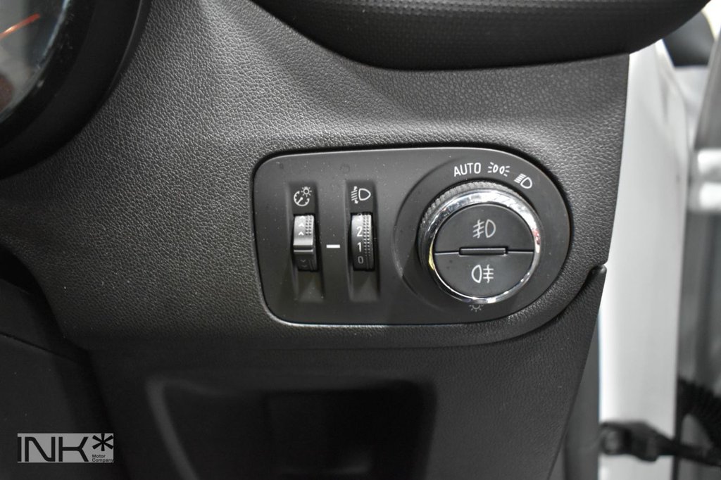 Used Vauxhall Crossland X 2019 for sale - 77236580: Photo 28