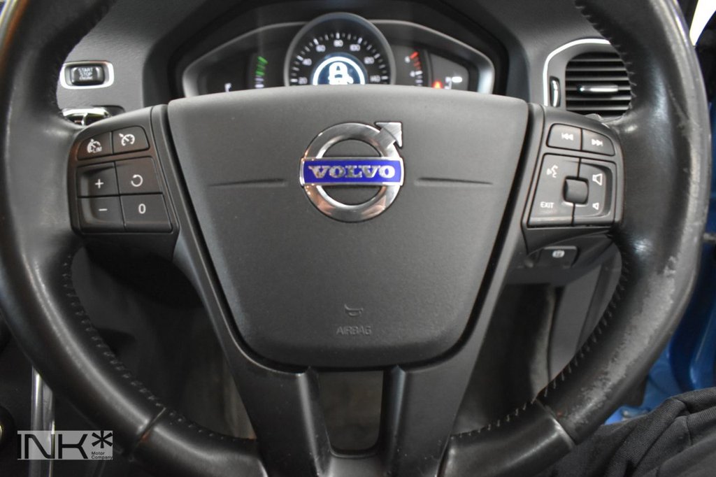 Used Volvo V60 2016 for sale - 76481538: Photo 17