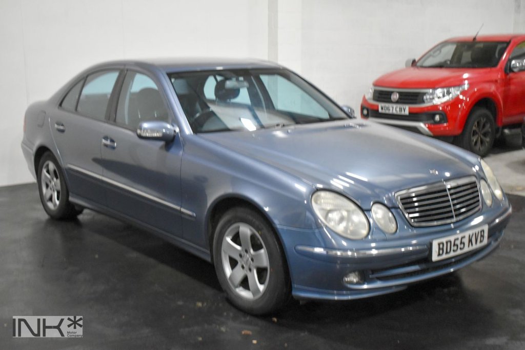 Used Mercedes-Benz E Class 2005 for sale - 76883287: Photo 3