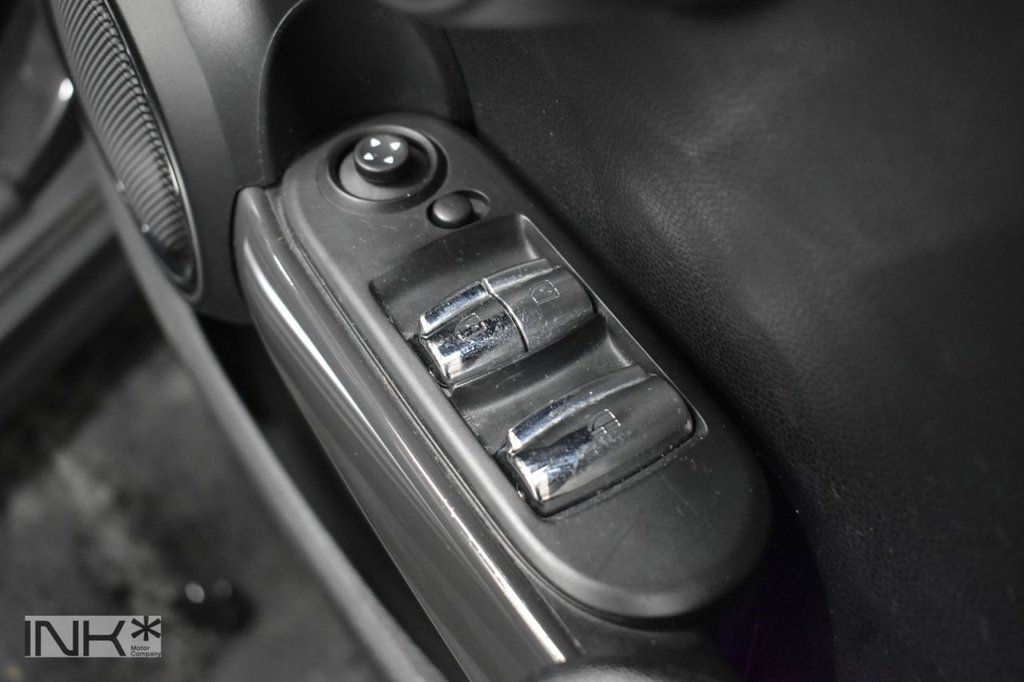 Used MINI Convertible 2017 for sale - 77360234: Photo 26