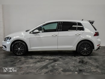 Used Volkswagen Golf 2019 for sale - 78068920: Photo