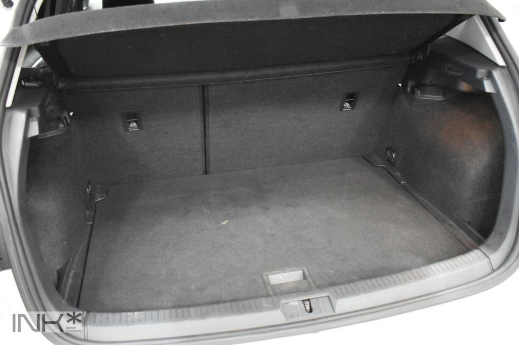 Used Volkswagen Golf 2019 for sale - 78068920: Photo 35