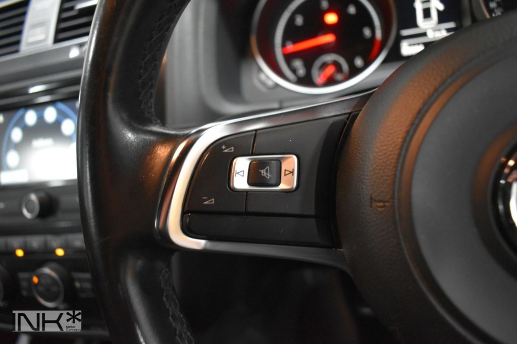 Used Volkswagen Scirocco 2015 for sale - 77820899: Photo 17