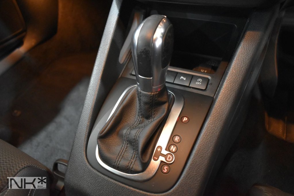 Used Volkswagen Scirocco 2015 for sale - 77820899: Photo 25