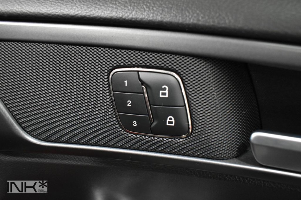 Used Ford Mondeo 2015 for sale - 77436547: Photo 31