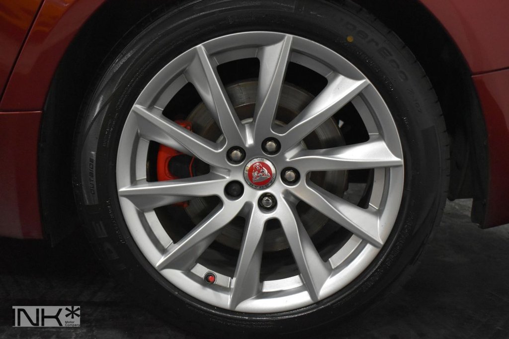 Used Jaguar XF 2014 for sale - 77820759: Photo 11