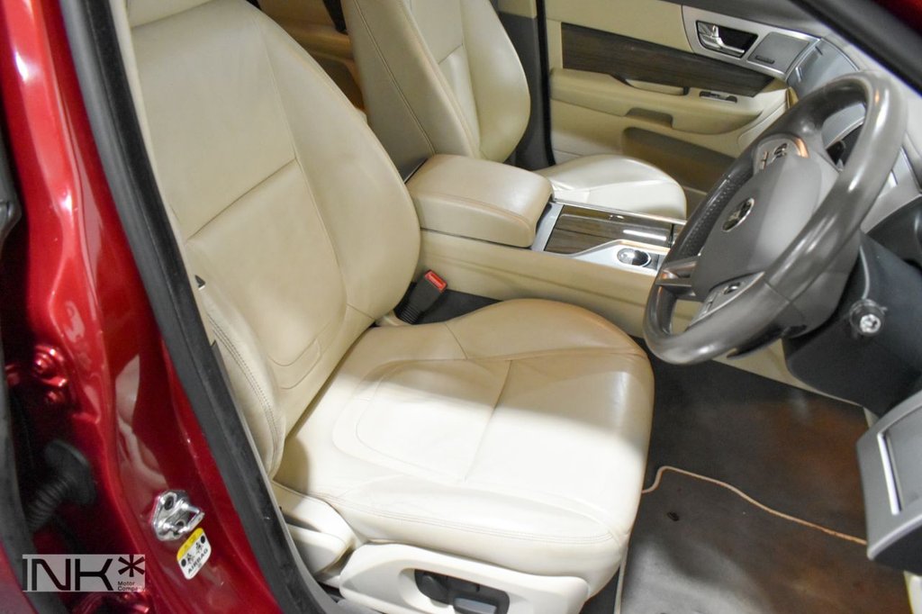 Used Jaguar XF 2014 for sale - 77820759: Photo 12