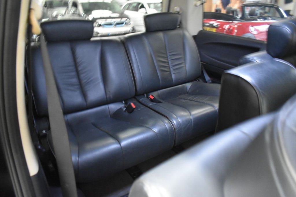 Used Nissan Elgrand 2018 for sale - 78017227: Photo 15