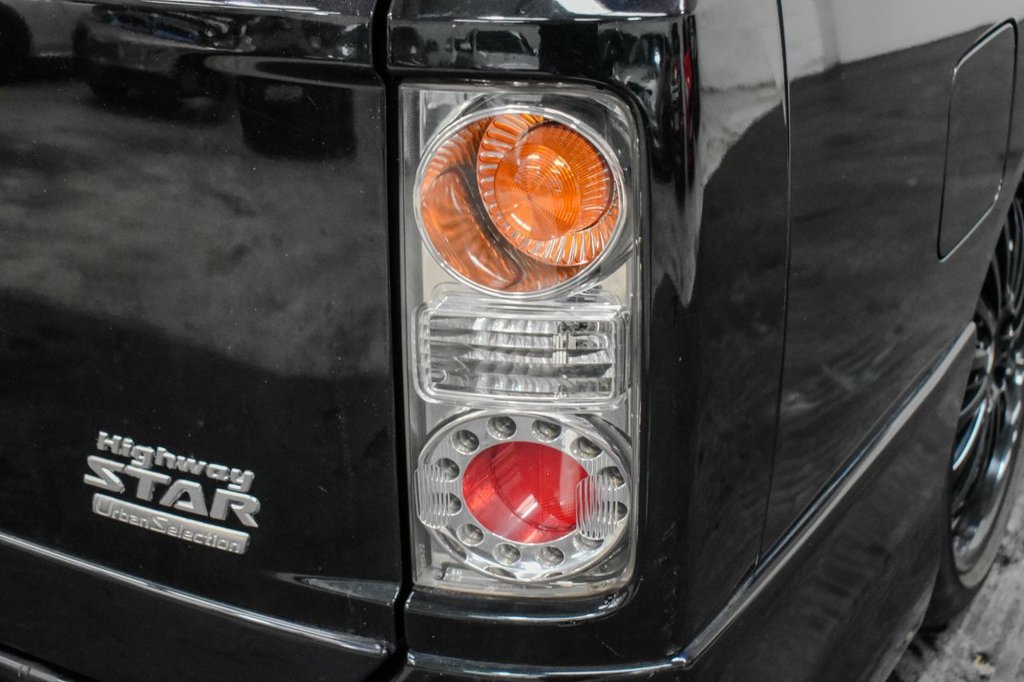 Used Nissan Elgrand 2018 for sale - 78017227: Photo 28