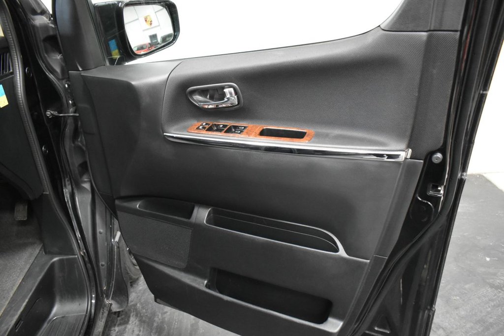 Used Nissan Elgrand 2018 for sale - 78017227: Photo 33