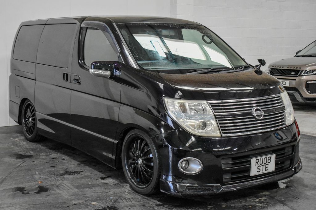 Used Nissan Elgrand 2018 for sale - 78017227: Photo 4