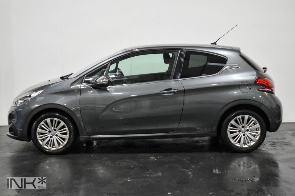 Used Peugeot 208 2016 for sale - 77520783: Photo 2