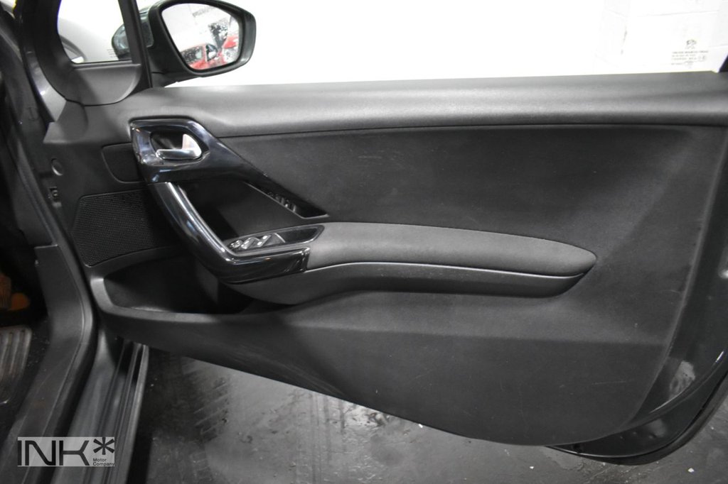 Used Peugeot 208 2016 for sale - 77520783: Photo 26