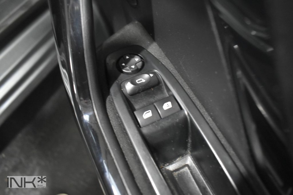 Used Peugeot 208 2016 for sale - 77520783: Photo 28