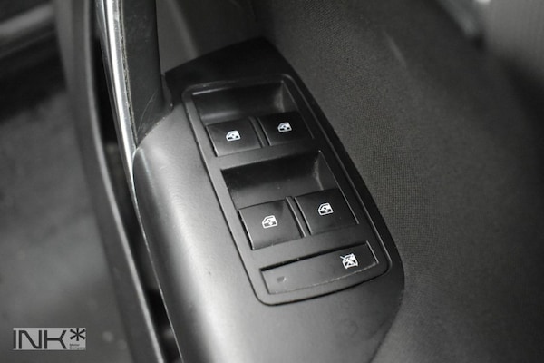 Used Vauxhall Insignia 2015 for sale - 76210845: Photo 37