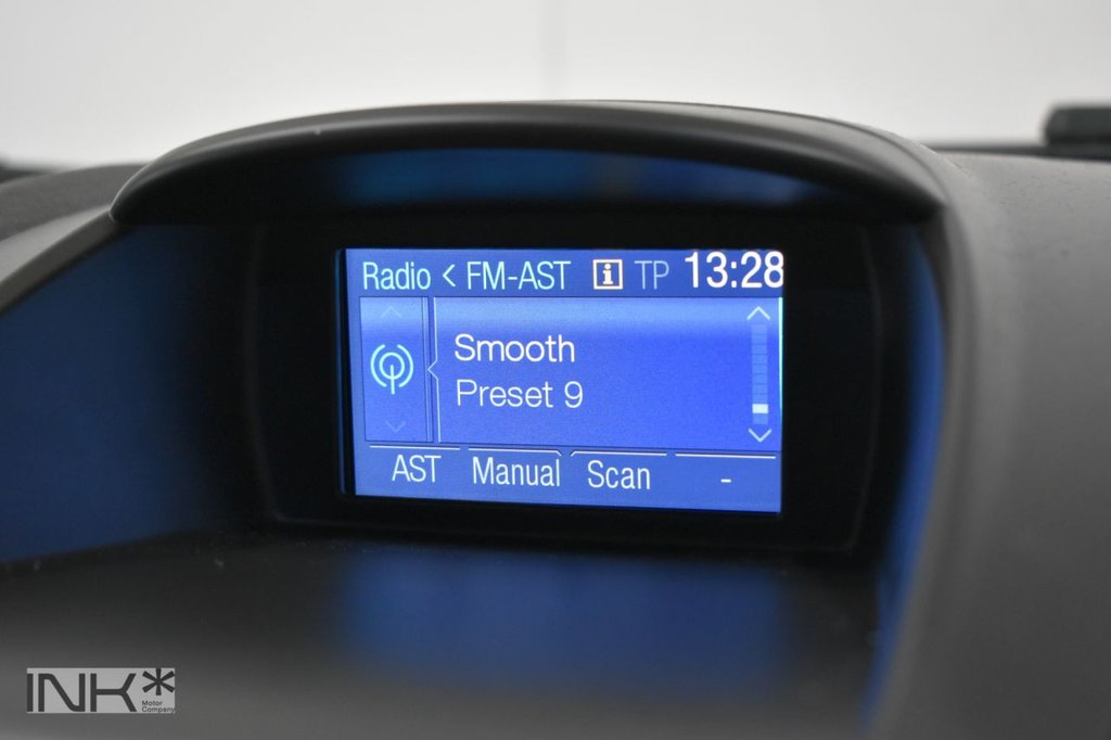 Used Ford Fiesta 2013 for sale - 77792408: Photo 15