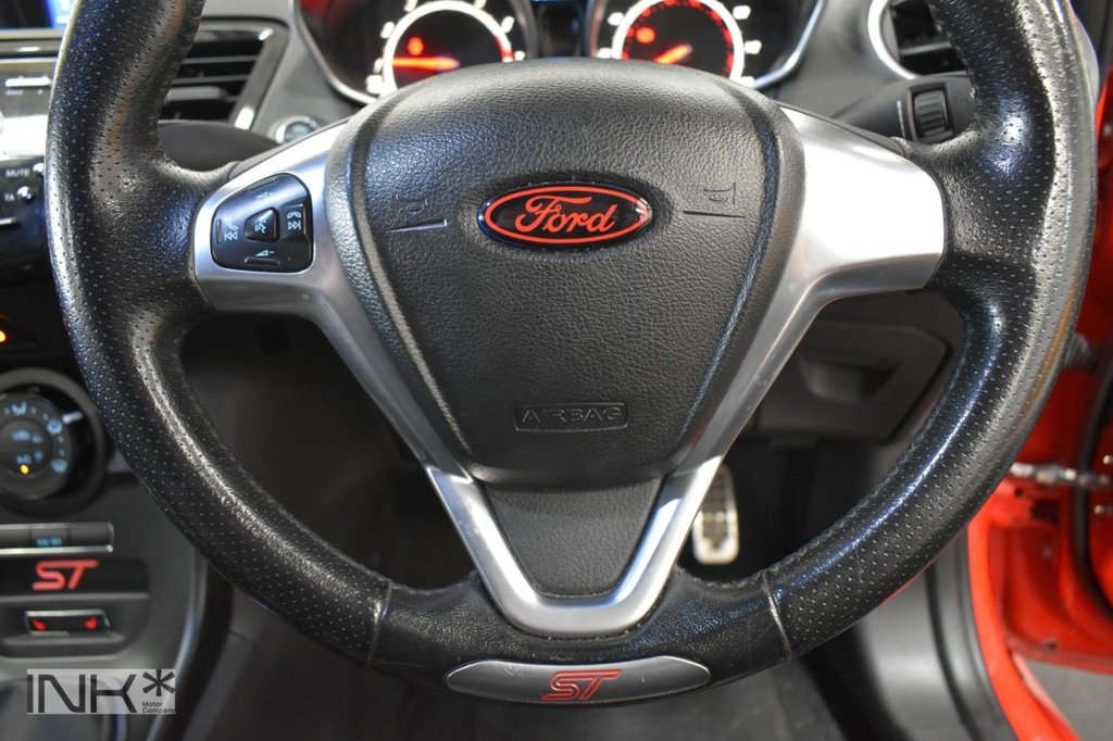 Used Ford Fiesta 2013 for sale - 77792408: Photo 16