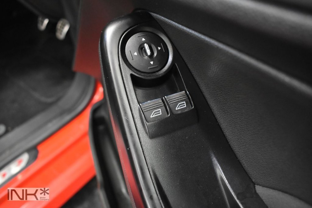 Used Ford Fiesta 2013 for sale - 77792408: Photo 27