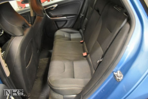 Used Volvo V60 2016 for sale - 76190762: Photo 13