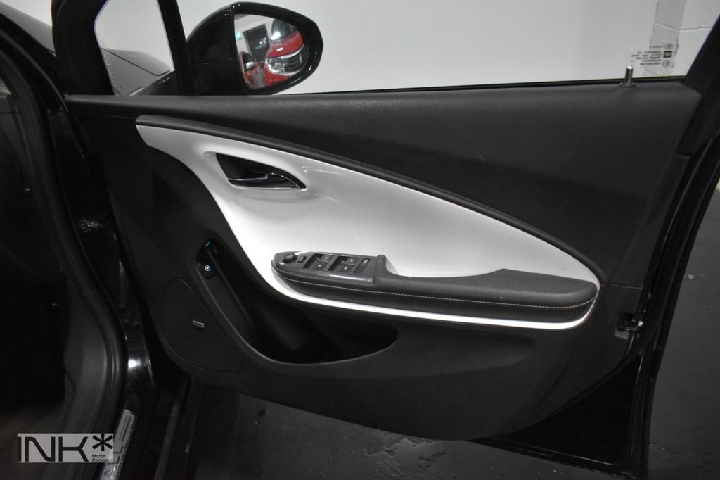 Used Vauxhall Ampera 2012 for sale - 77275861: Photo 38