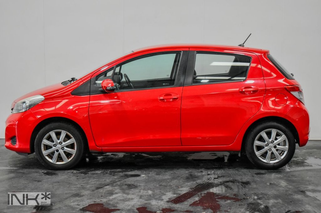 Used Toyota Yaris 2012 for sale - 77534158: Photo 2