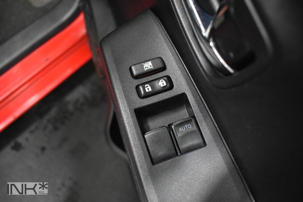 Used Toyota Yaris 2012 for sale - 77534158: Photo 24